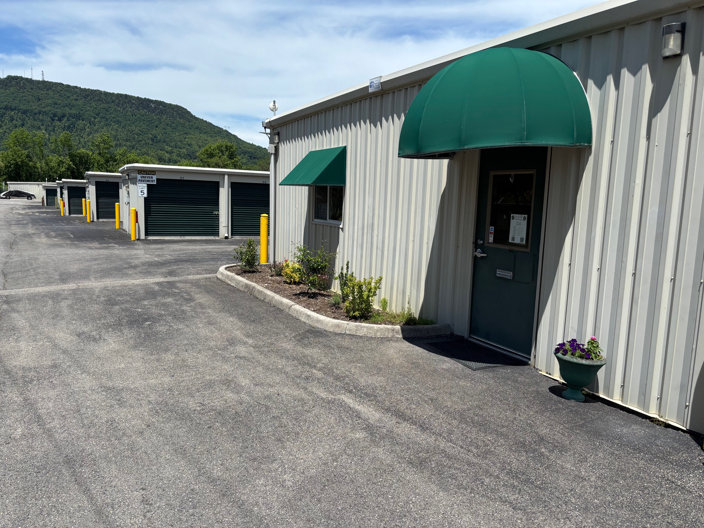 secured units in Roanoke, VA